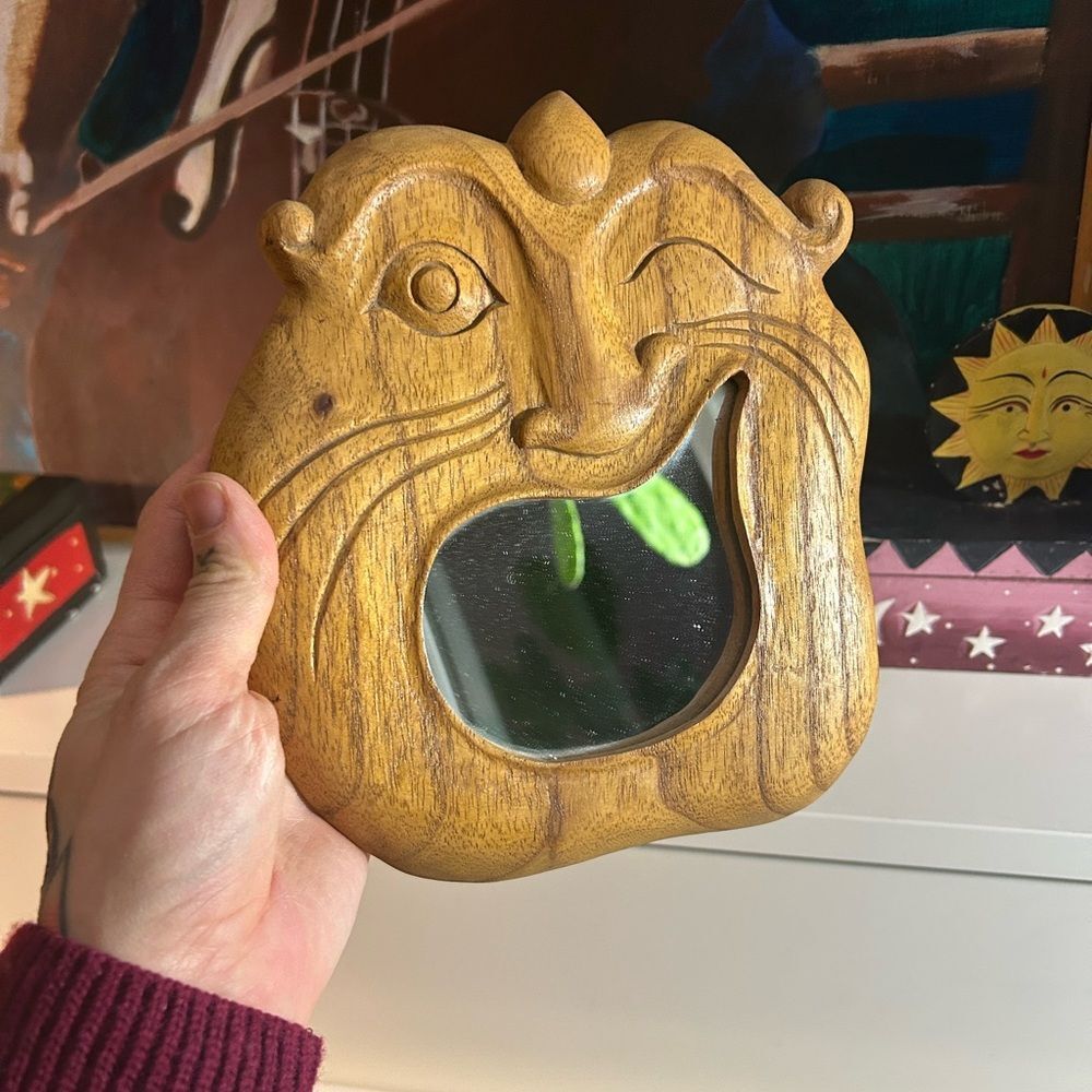 Whimsical Brown Wooden Human Face  Mirror Handcrafted Indonesia 7.5” X 8.5 - Picture 2 of 12